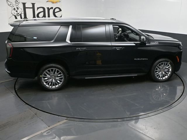 New 2026 Chevrolet Suburban High Country w/ Sun And Tow Package image 13
