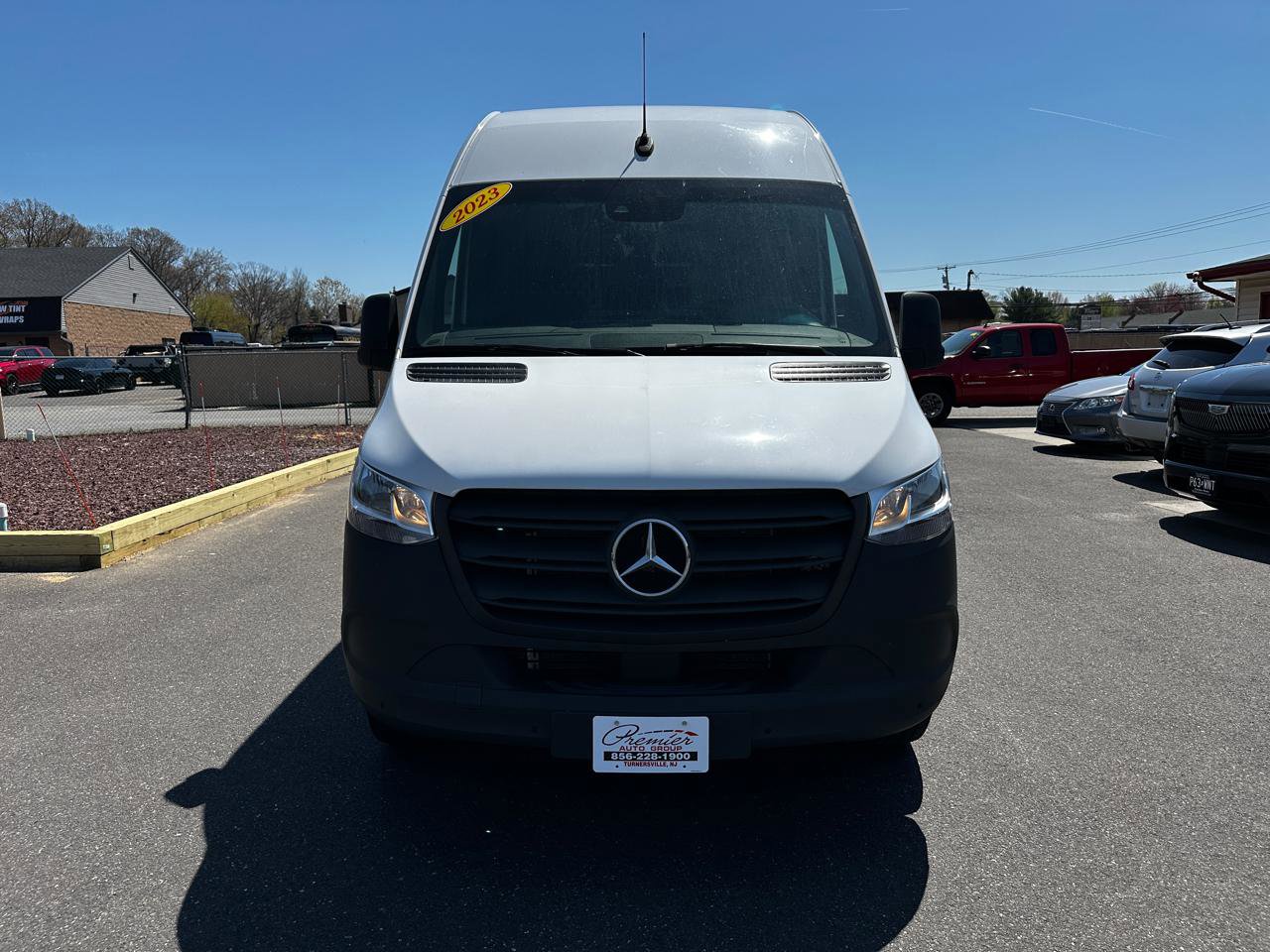 Used 2023 Mercedes-Benz Sprinter 1500 image 2
