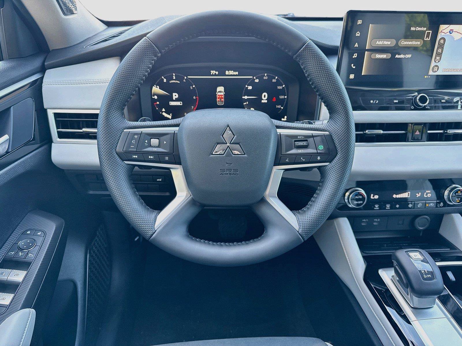 New 2026 Mitsubishi Outlander SE FWD image 10