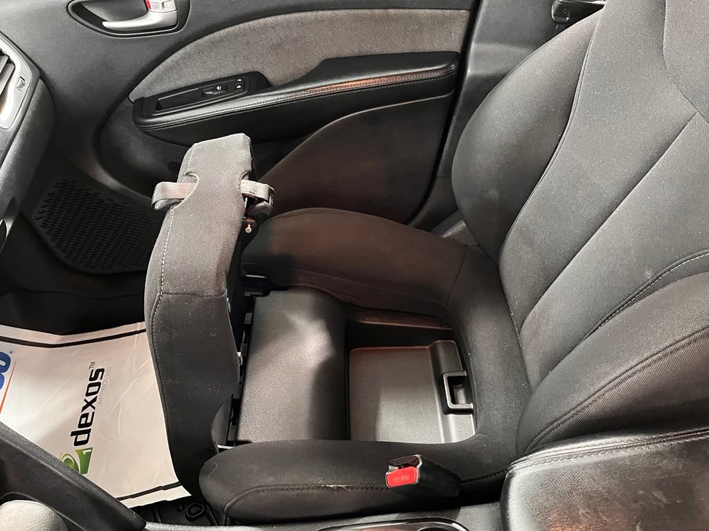 Used 2013 Dodge Dart SXT w/ SXT Special Edition Group FWD image 29