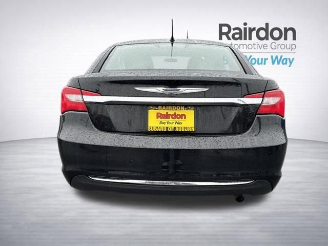 Used 2013 Chrysler 200 LX image 7