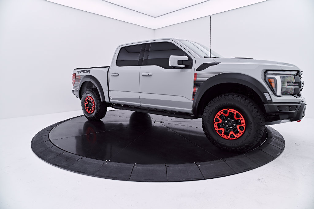 Used 2026 Ford F150 Raptor w/ Equipment Group 803A Raptor R AWD/4WD image 22