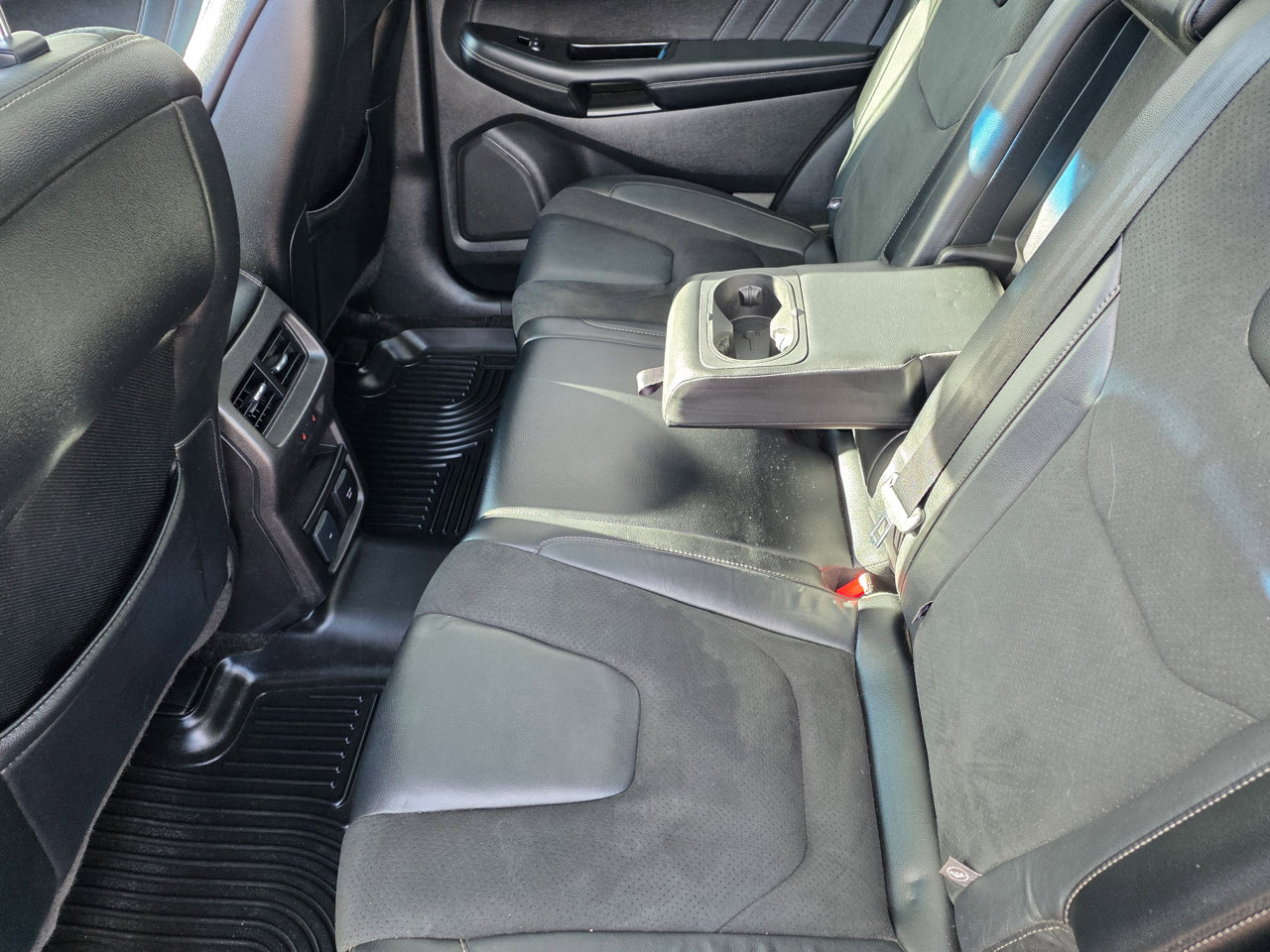 Used 2015 Ford Edge Sport w/ Equipment Group 401A image 10