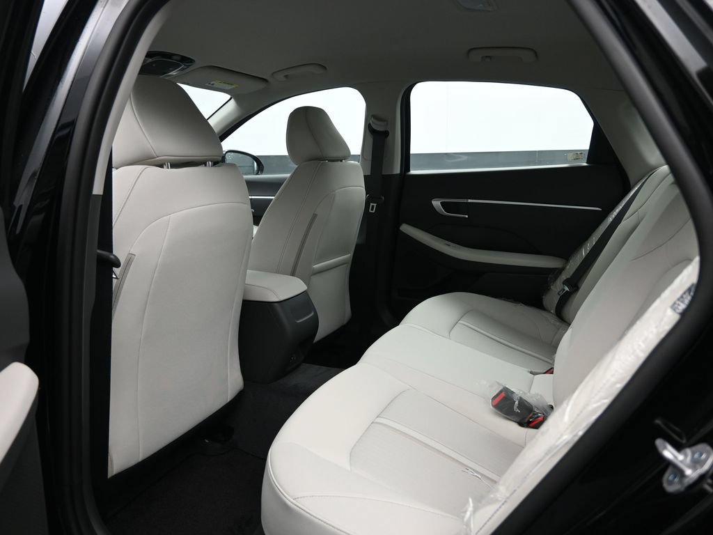 New 2026 Hyundai Sonata SEL AWD/4WD image 25