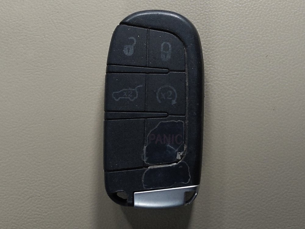 Used 2022 Jeep Grand Cherokee Laredo E w/ Security & Convenience Group AWD/4WD image 32