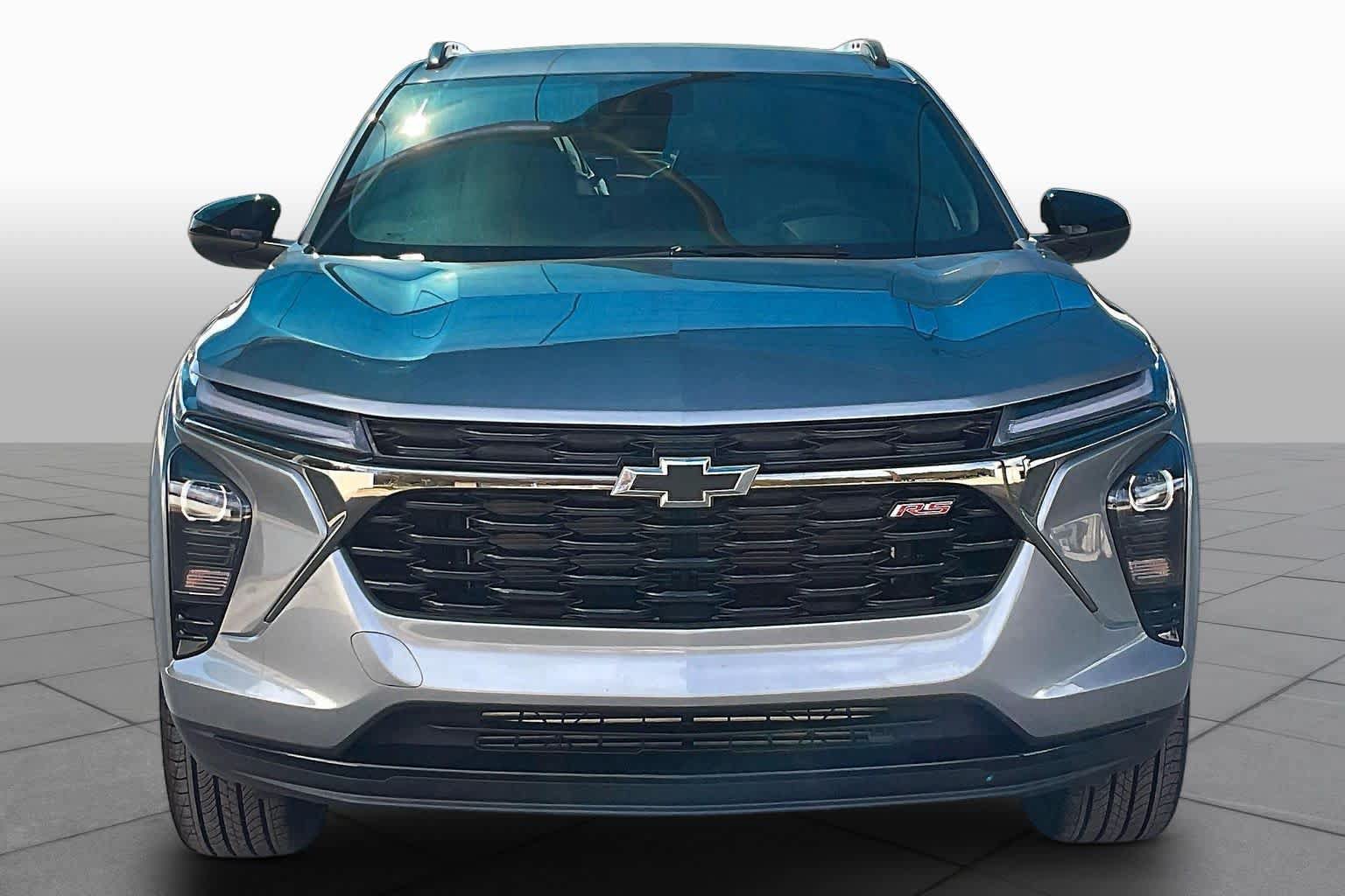New 2026 Chevrolet Trax RS w/ Driver Confidence Package FWD image 3