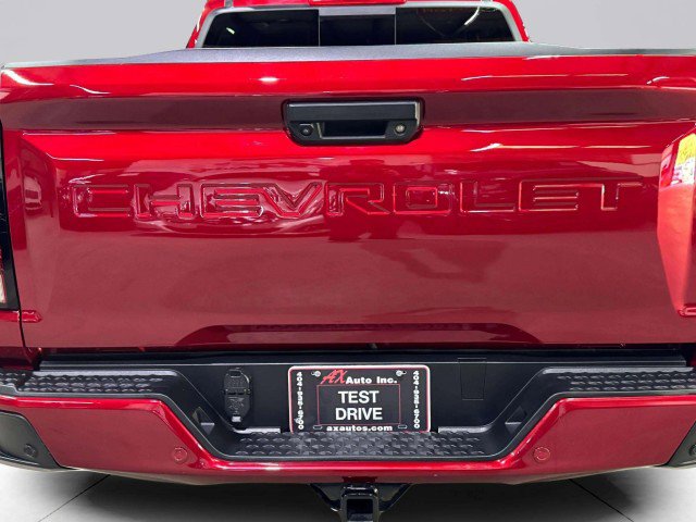 Used 2024 Chevrolet Colorado LT w/ LT Convenience Package II image 18