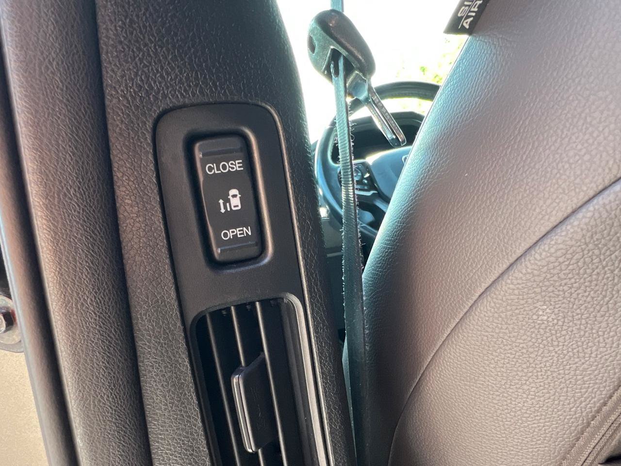 Used 2019 Honda Odyssey EX-L image 30