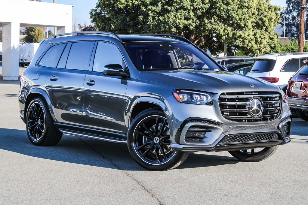 New 2026 Mercedes-Benz GLS 580 4MATIC