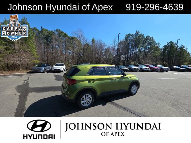 Used 2021 Hyundai Venue SE image 14