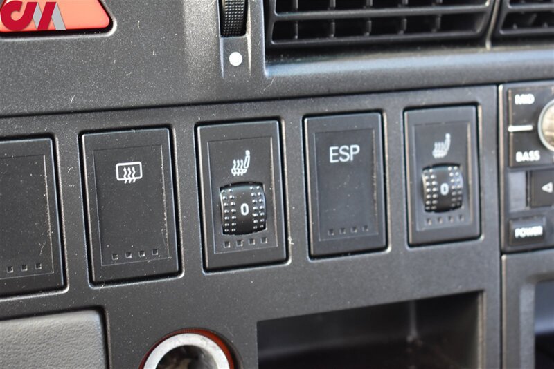 Used 2002 Volkswagen Eurovan MV FWD image 19
