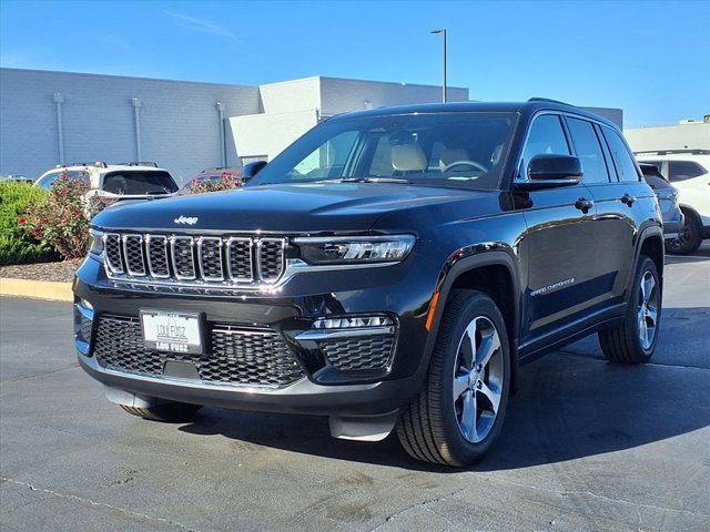New 2025 Jeep Grand Cherokee Limited w/ MOPAR Finishing Package image 28