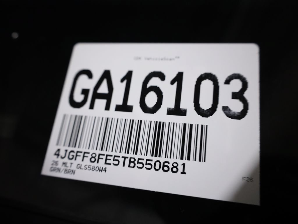 Used 2026 Mercedes-Benz GLS 580 4MATIC image 93