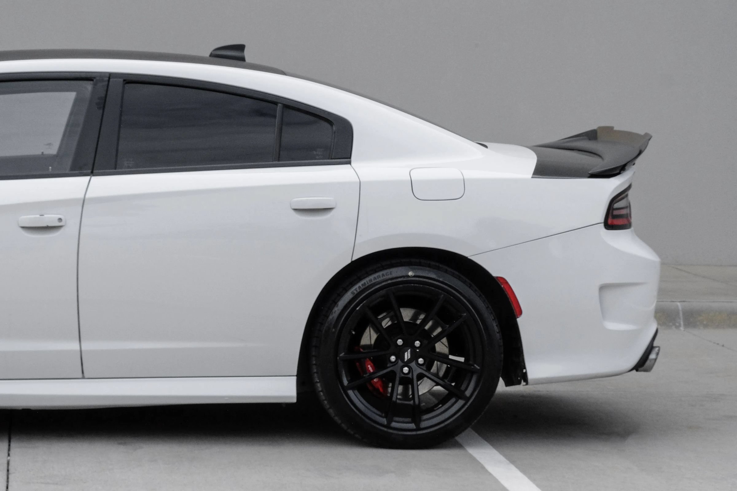 Used 2019 Dodge Charger Scat Pack w/ Daytona Edition Group RWD image 10