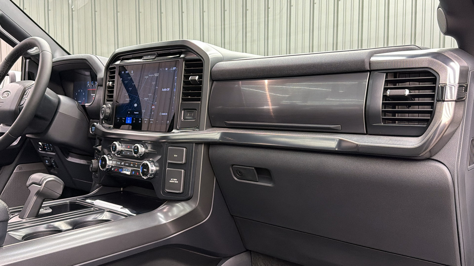 Used 2026 Ford F150 Lariat AWD/4WD image 37