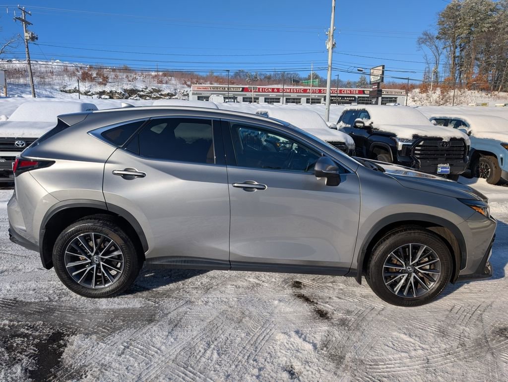 Used 2022 Lexus NX 350 AWD image 10