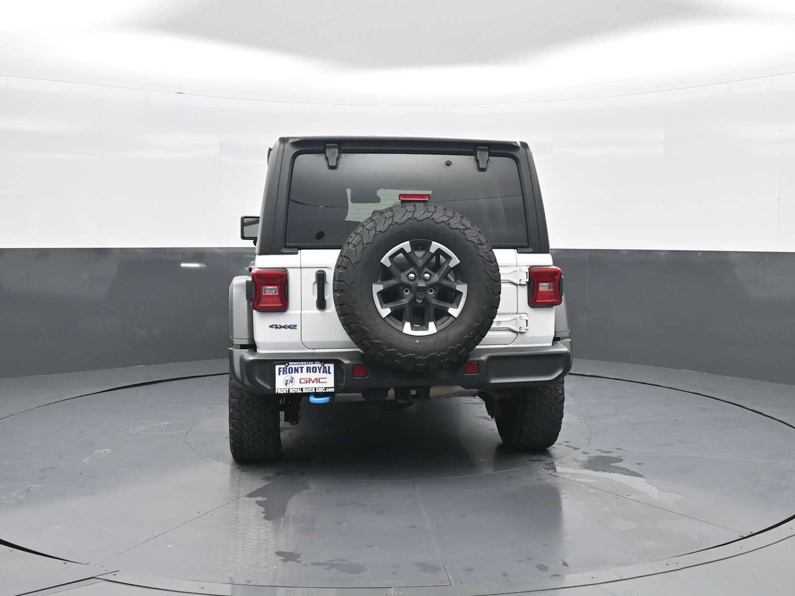 Used 2024 Jeep Wrangler Unlimited Rubicon 4xe AWD/4WD image 6