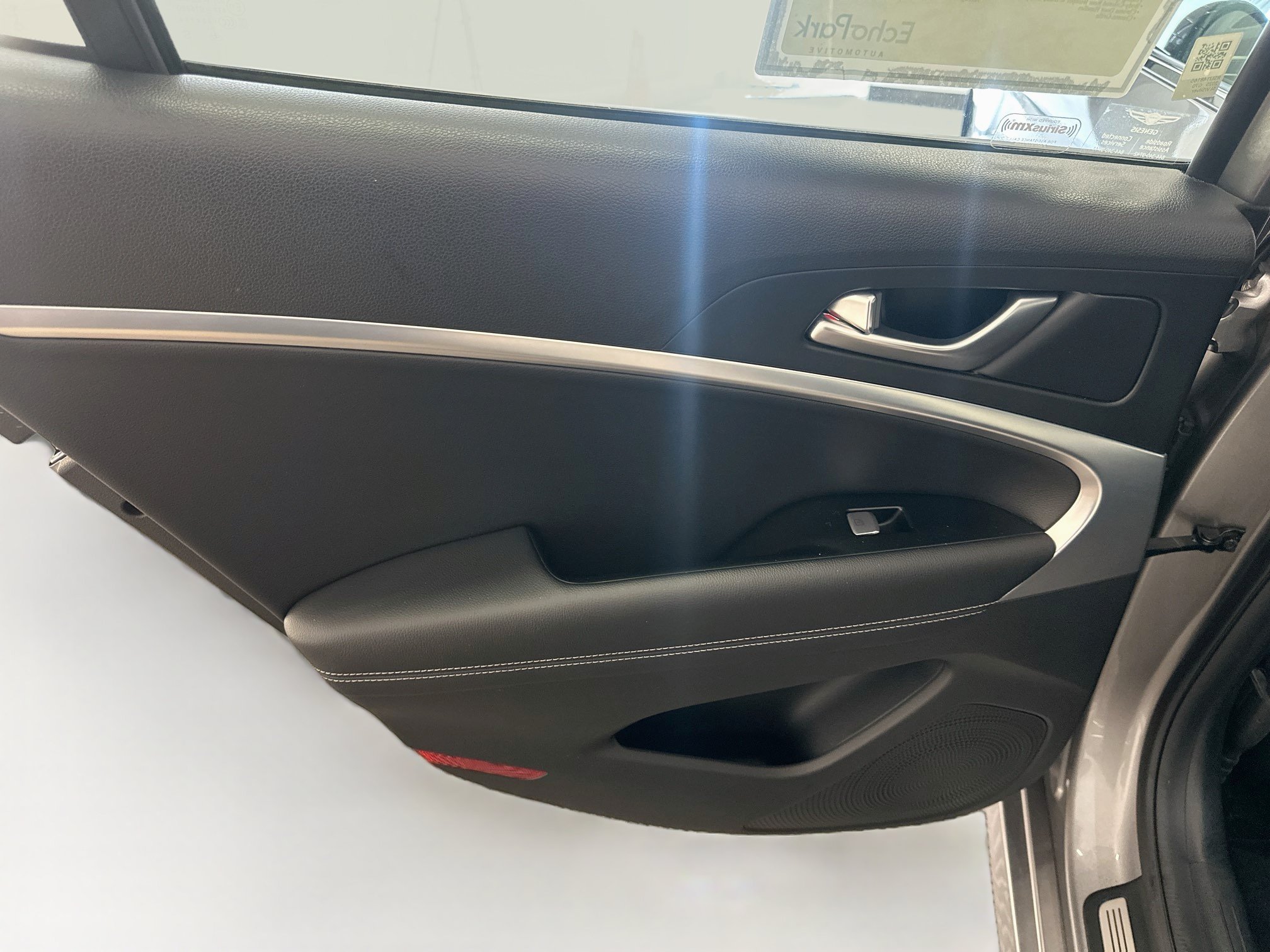 Used 2025 Genesis G70 2.5T AWD/4WD image 27