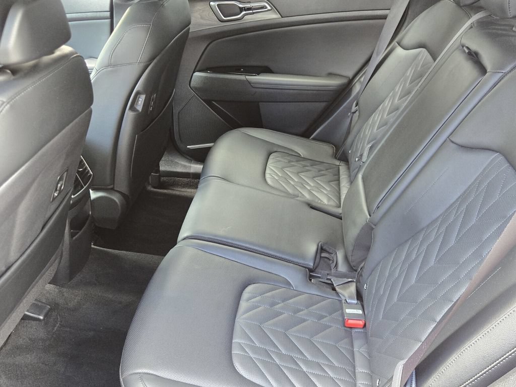 Used 2023 Kia Sportage X-Line AWD/4WD image 12