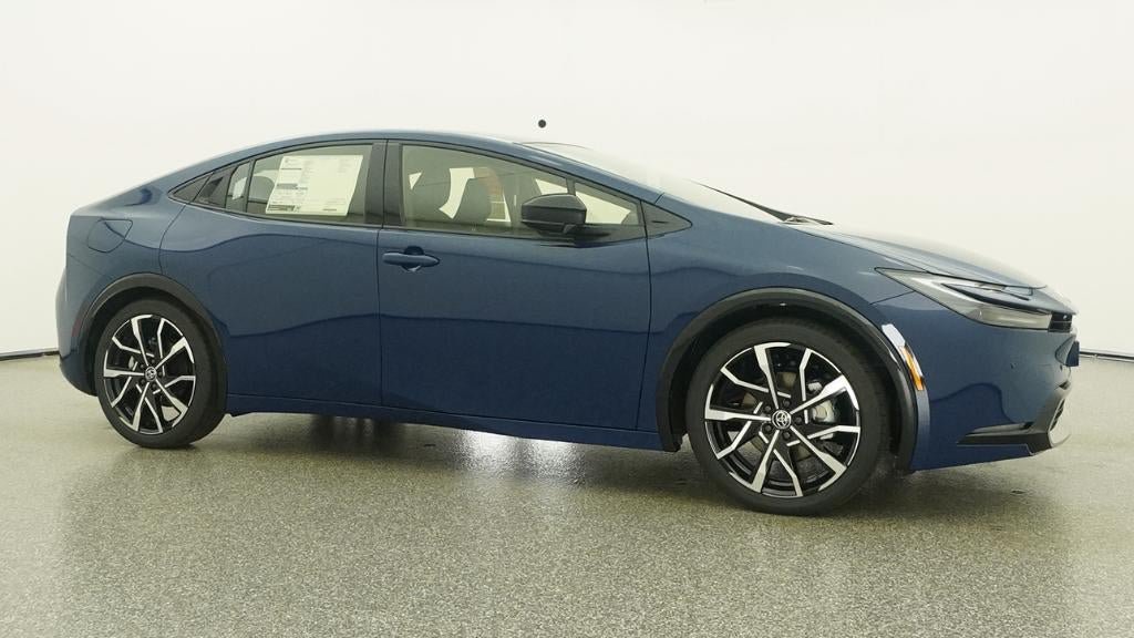 New 2026 Toyota Prius Plug-In Hybrid FWD image 28