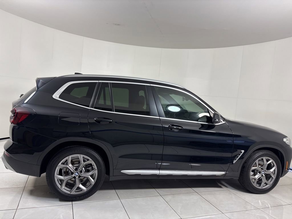 Used 2023 BMW X3 sDrive30i w/ Premium Package w/ZPA image 6