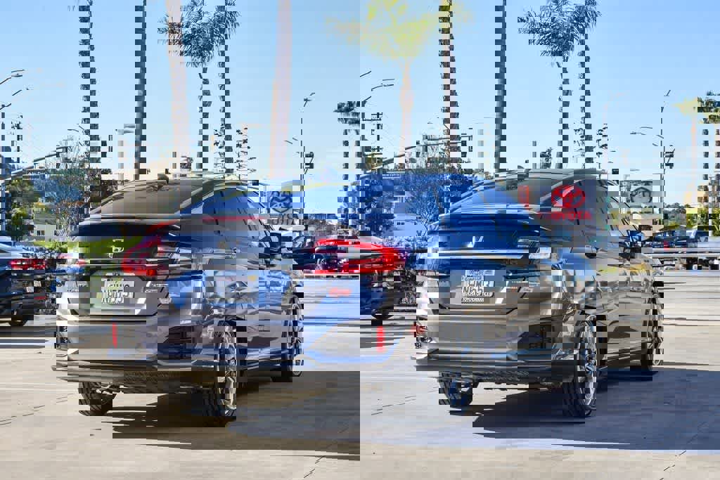 Used 2019 Honda Clarity Plug-In Hybrid image 7