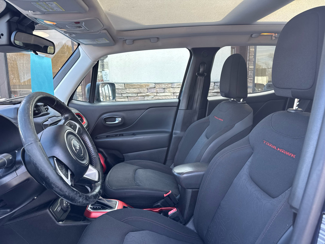 Used 2020 Jeep Renegade Trailhawk w/ Cold Weather Group image 14