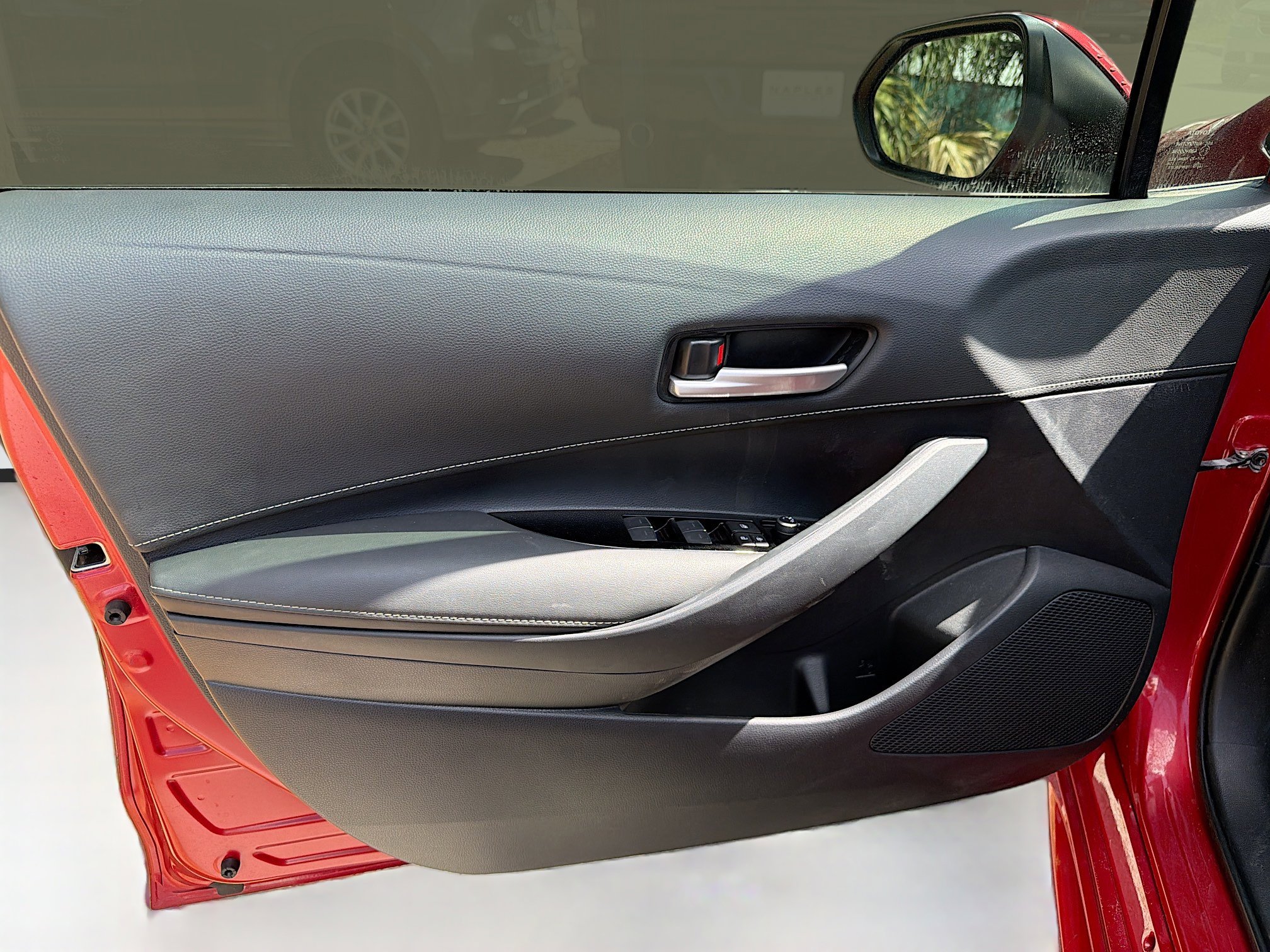 Used 2021 Toyota Corolla SE image 20