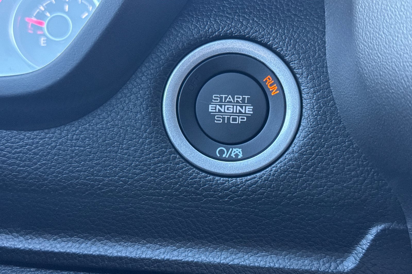 New 2026 RAM 1500 4x4 Crew Cab image 20