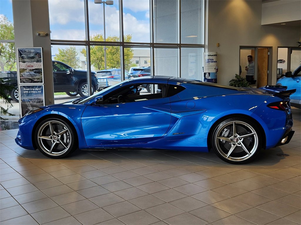 Used 2025 Chevrolet Corvette E-Ray image 2
