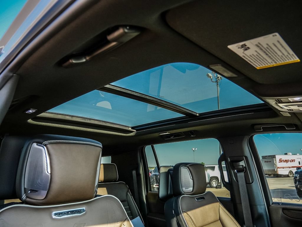 New 2027 GMC Yukon XL Denali Ultimate AWD/4WD image 20