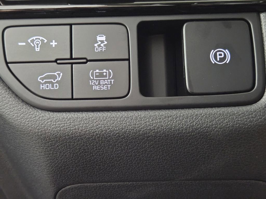 Used 2026 Kia Sportage EX w/ EX Panoramic Sunroof Package AWD/4WD image 19