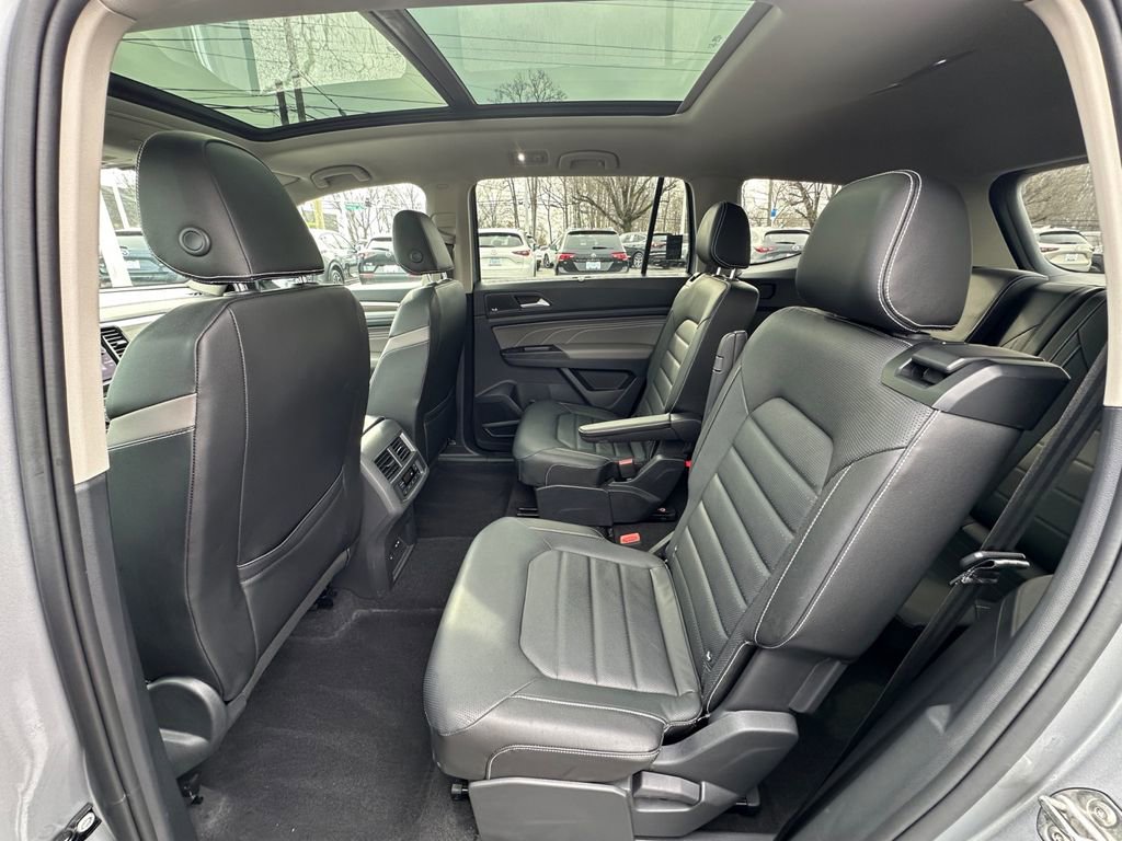 Used 2021 Volkswagen Atlas SEL Premium image 27