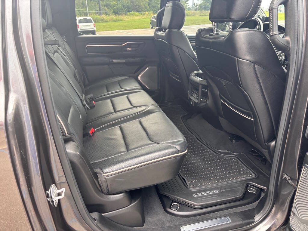 Used 2019 RAM 1500 Limited AWD/4WD image 12
