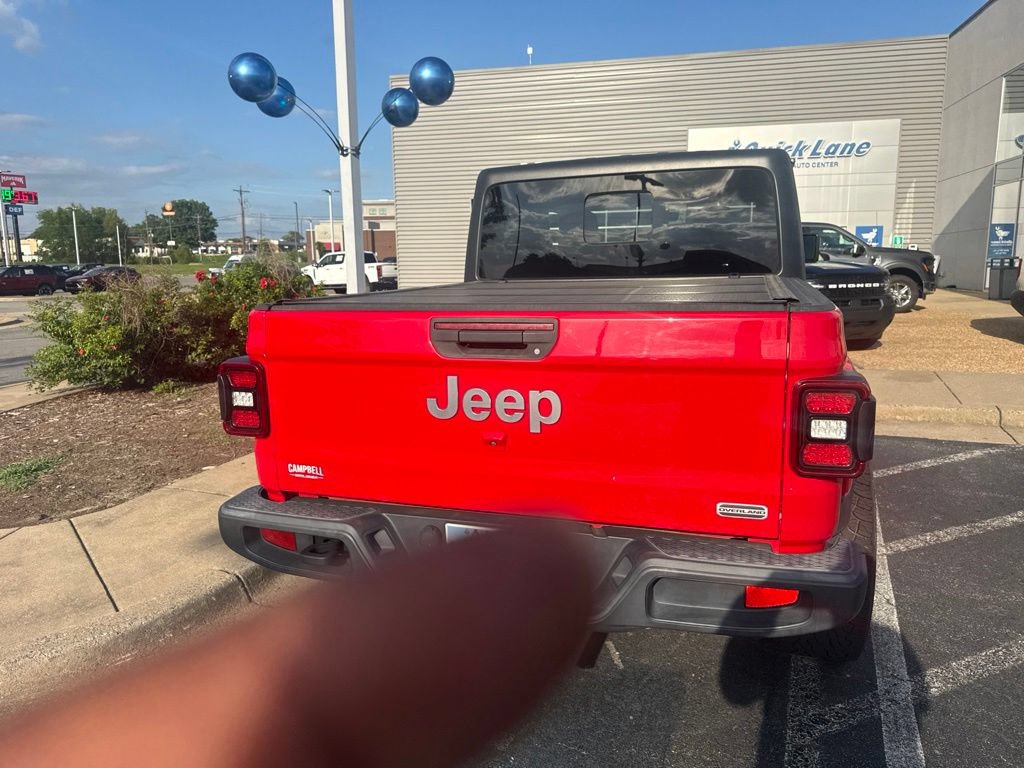 Used 2020 Jeep Gladiator Overland AWD/4WD image 3