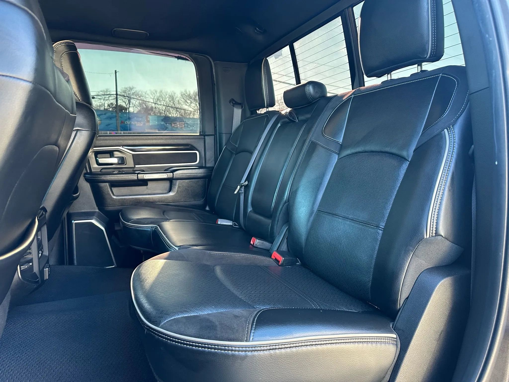 Used 2019 RAM 2500 Laramie image 26
