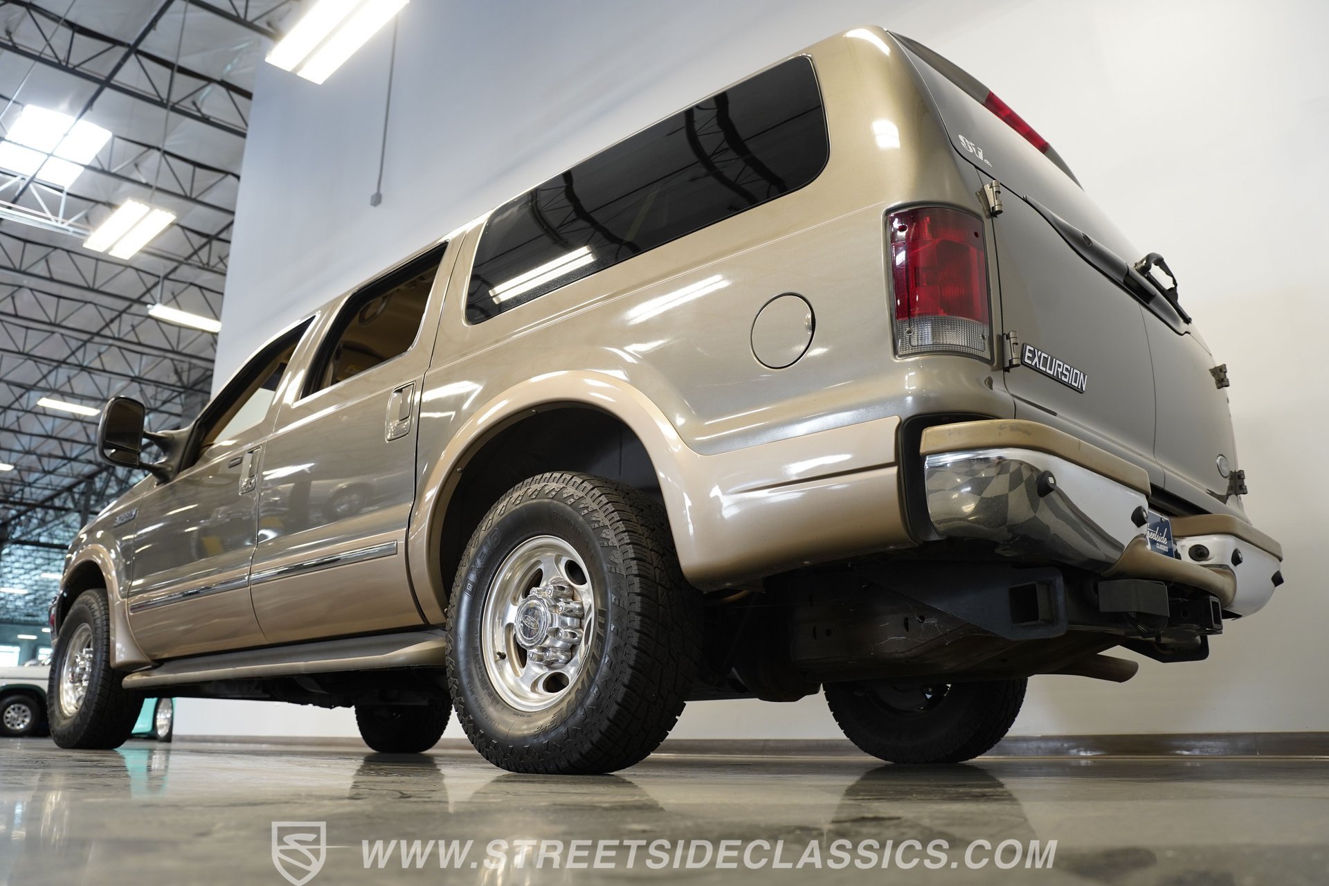 Used 2002 Ford Excursion Limited RWD image 27