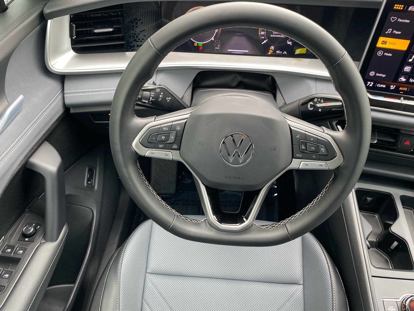 Certified 2026 Volkswagen Tiguan SE AWD/4WD image 6