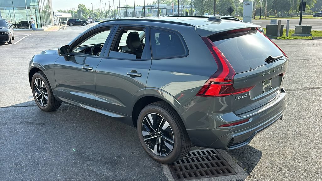 New 2026 Volvo XC60 B5 Core w/ Protection Package Premier AWD/4WD image 4