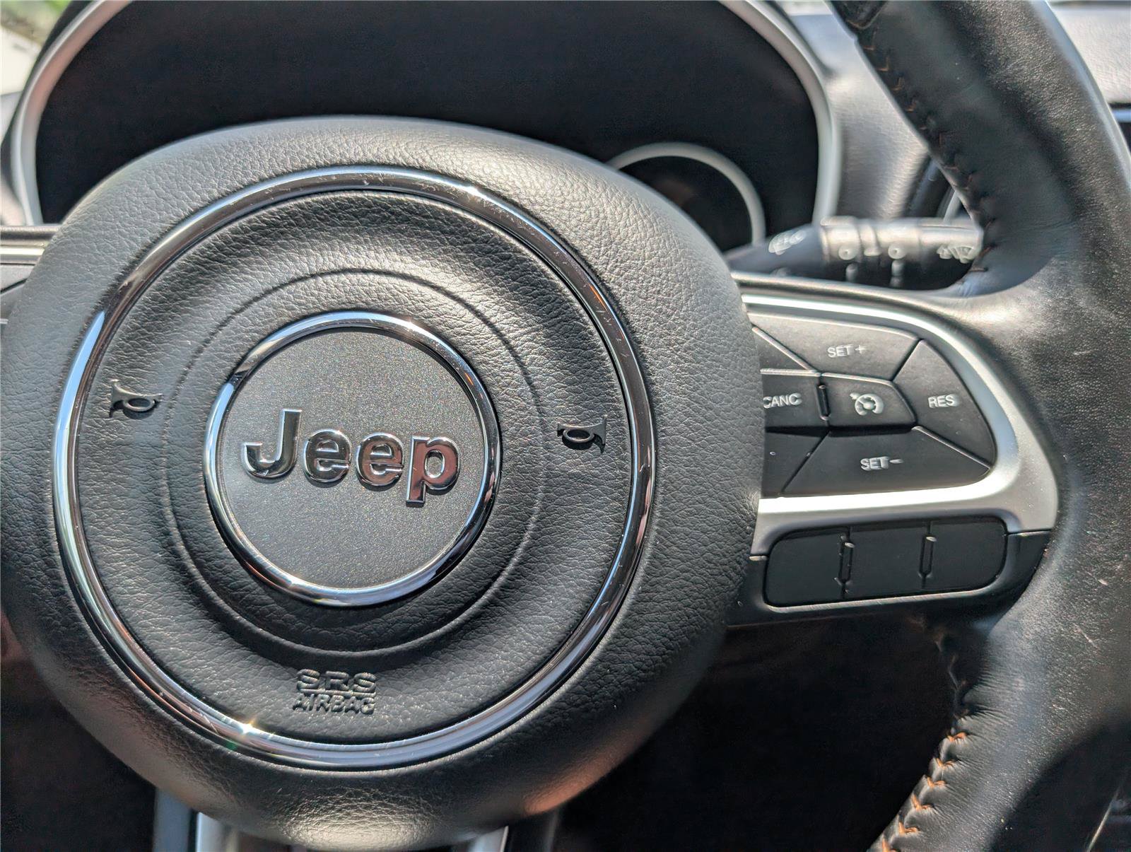 Used 2019 Jeep Compass Limited AWD/4WD image 23
