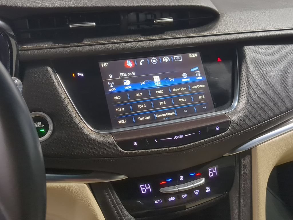 Used 2018 Cadillac XT5 FWD w/ LPO, Wheel Lock Package image 31