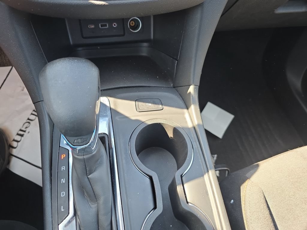 Used 2023 Chevrolet Equinox LT FWD image 20
