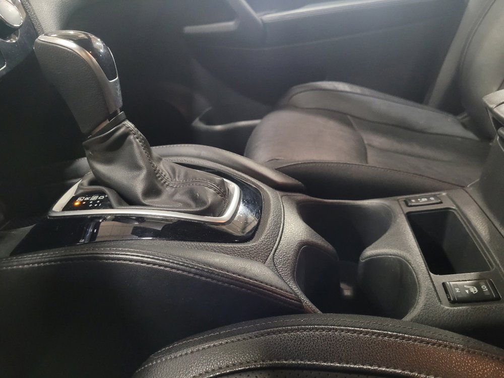 Used 2019 Nissan Rogue SL AWD/4WD image 26