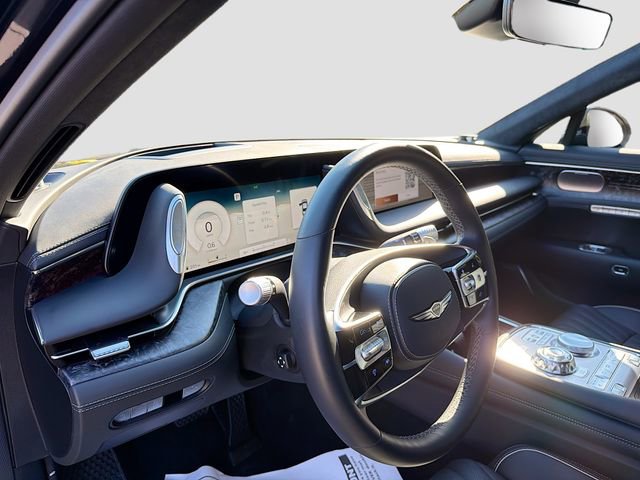 Used 2025 Genesis G90 3.5T image 26