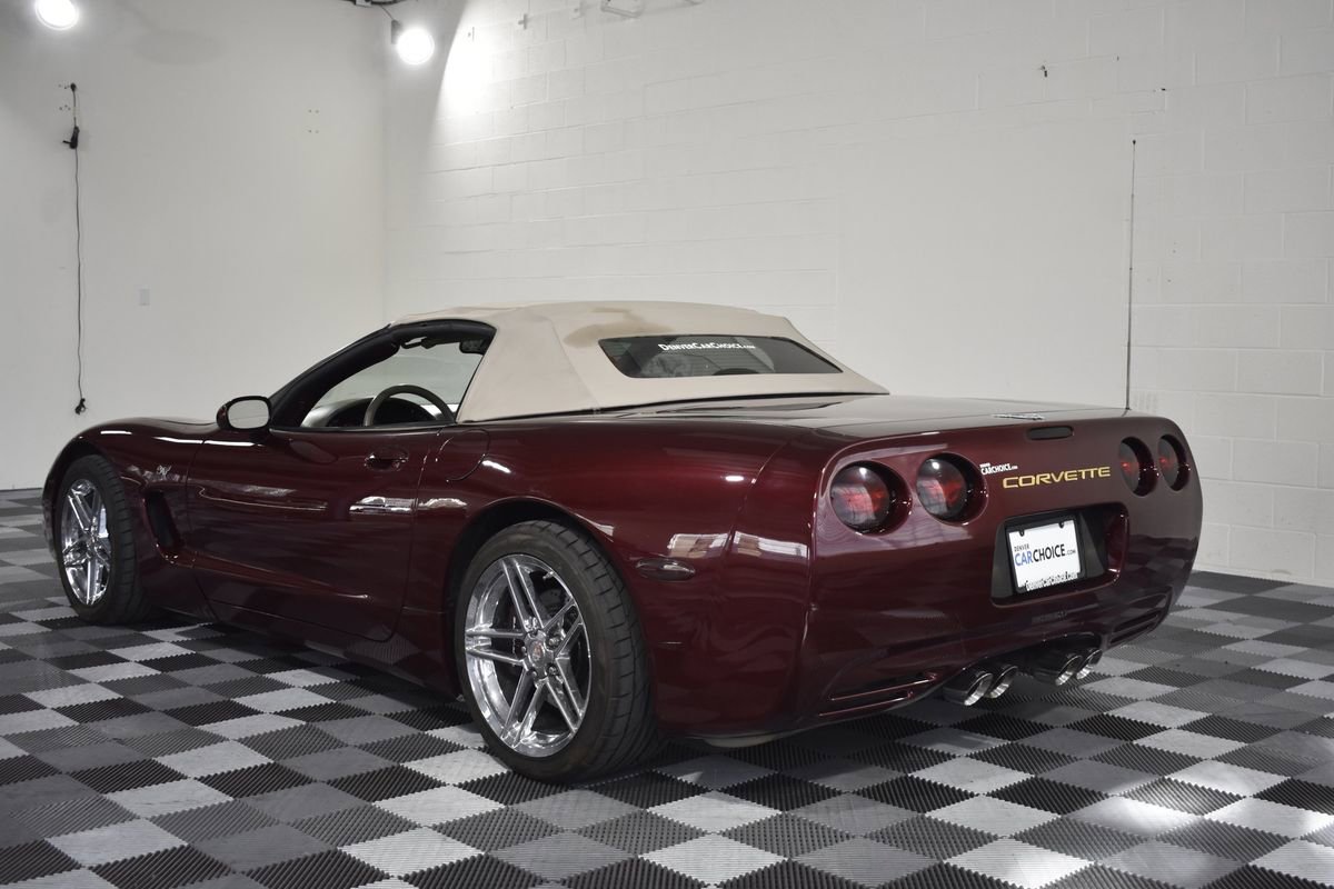 Used 2003 Chevrolet Corvette Convertible w/ Preferred Equipment Group1 image 30