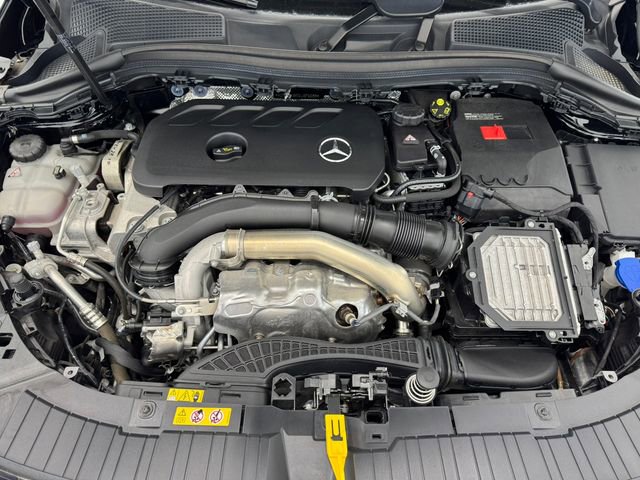 New 2025 Mercedes-Benz GLA 250 image 14