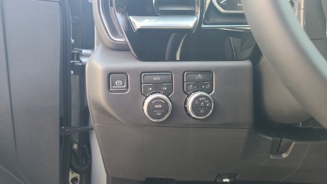 New 2026 GMC Sierra 1500 Elevation AWD/4WD image 11