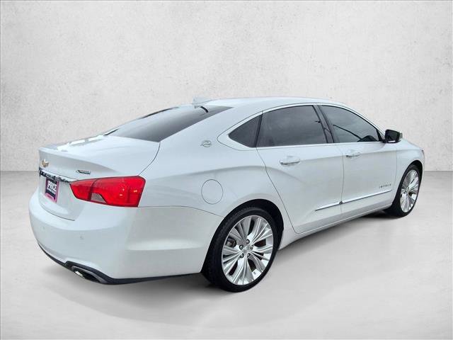 Used 2017 Chevrolet Impala Premier w/ Enhanced Convenience Package FWD image 5