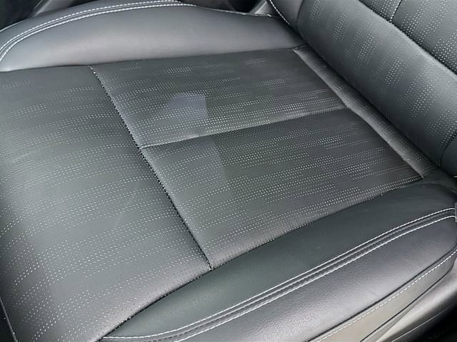 Used 2025 Cadillac Lyriq Luxury image 20