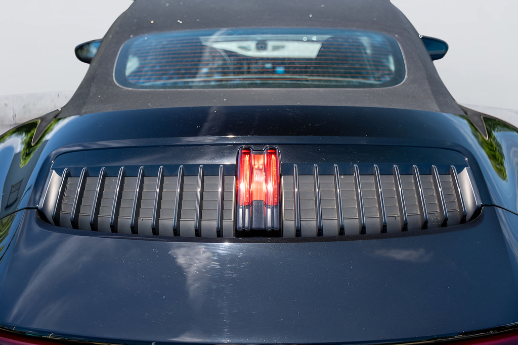 Used 2021 Porsche 911 Carrera S w/ Sport Package RWD image 26